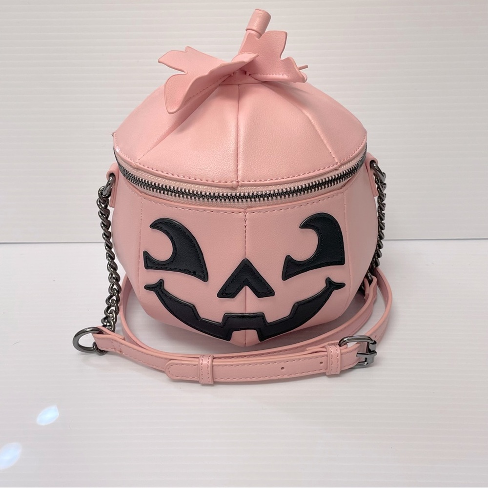 NWT Fine By Me by MAD Engine Pink Pumpkin Jack O Lantern Purse